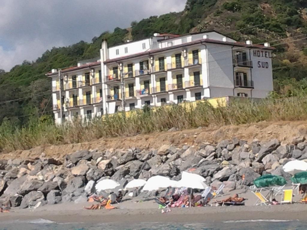 Hotel Sud ฟุสกัลโด ภายนอก รูปภาพ